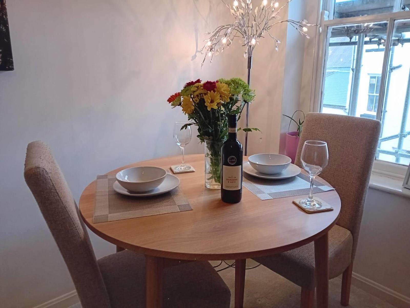 Alnwick Town Centre Apartment Bagian luar foto